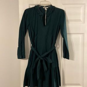 Free Assembly Dress size XS brand new with tags length 34” bust 30” long sleeve